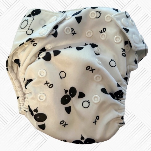🇨🇦👍*GUC* OMAIKI | 10 lbs | Cloth Diaper- Panda - Inserts included ‼️read - Picture 2 of 10
